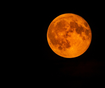 ¿Qué son los fenómenos lunares?